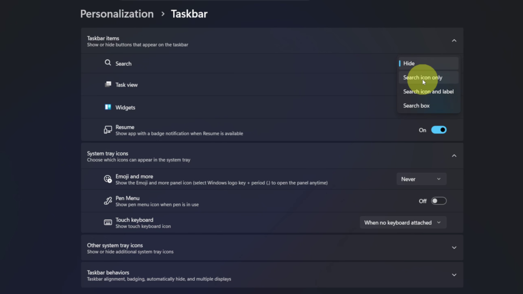 Windows 11 Taskbar settings showing Search Box options